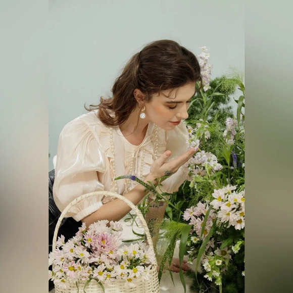 NWT Dear Jose Ivory Organza Blouse - Picture 6 of 14